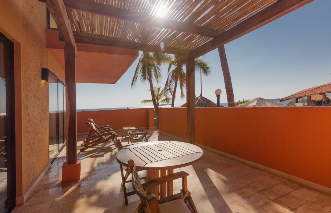 La Suite Presidencial de Holiday Inn es una habitación en Ixtapa con terraza y vista al mar