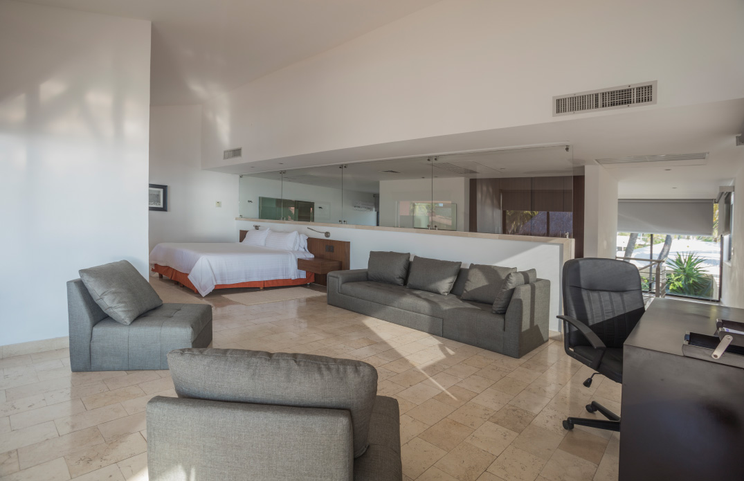 Holiday Inn es un hotel 5 estrellas en Ixtapa con habitaciones de lujo, como la Presidencial